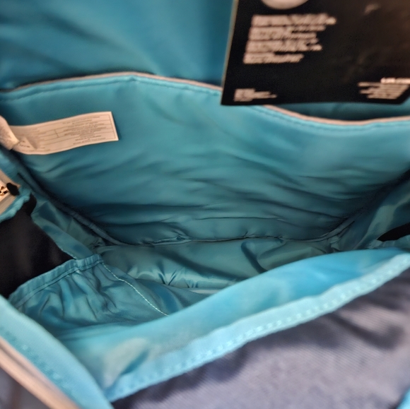 Under armour new bag pack - Picture 5 of 5